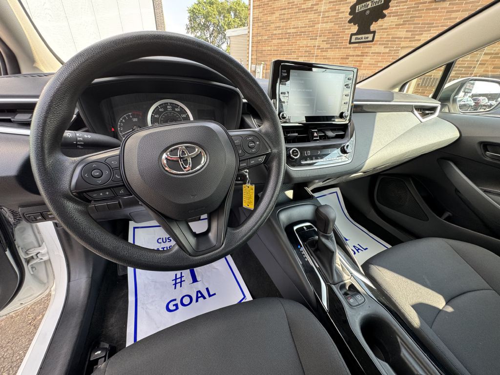 2022 Toyota Corolla Image 15