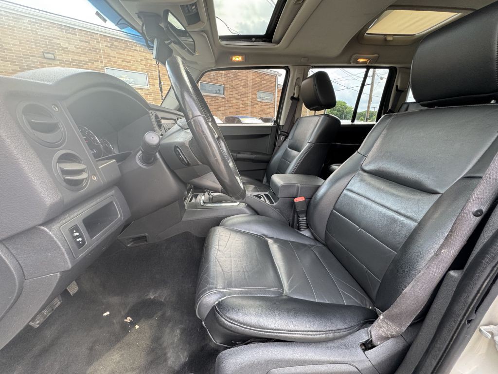2008 Jeep Commander Image 9
