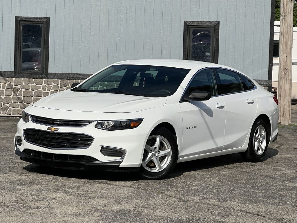 2017 Chevrolet Malibu Image 3