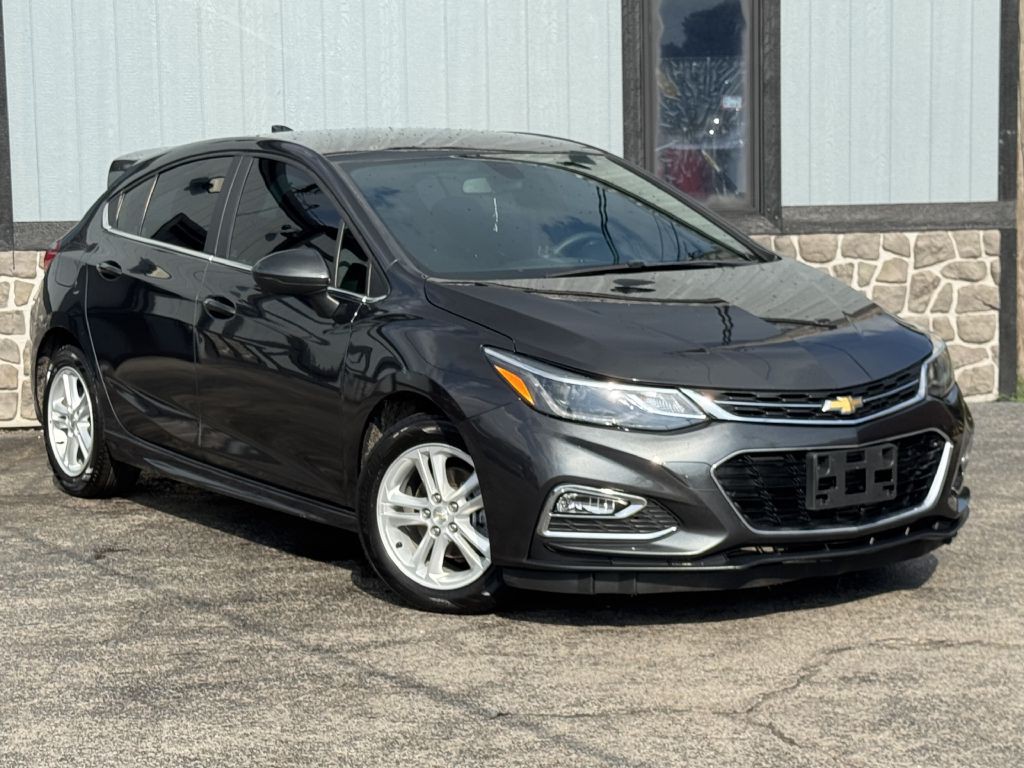 2017 Chevrolet Cruze Image 4