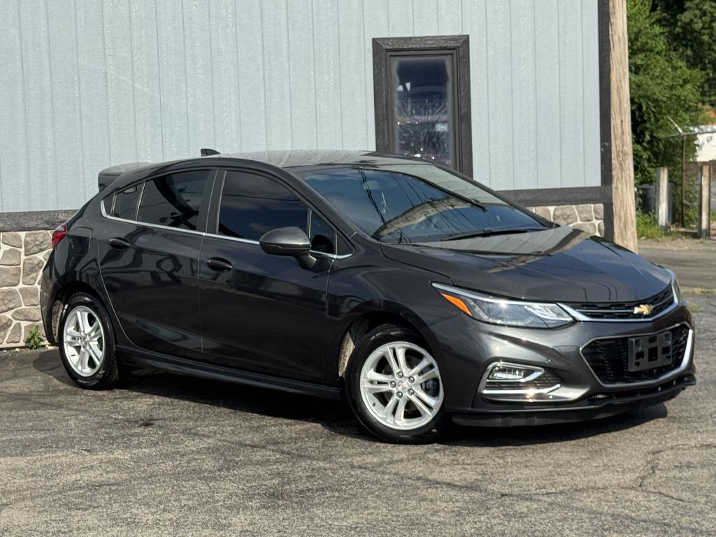 2017 Chevrolet Cruze Image 5
