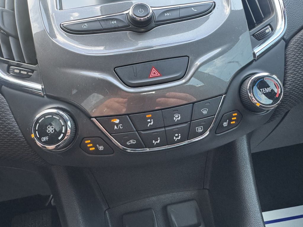 2017 Chevrolet Cruze Image 24