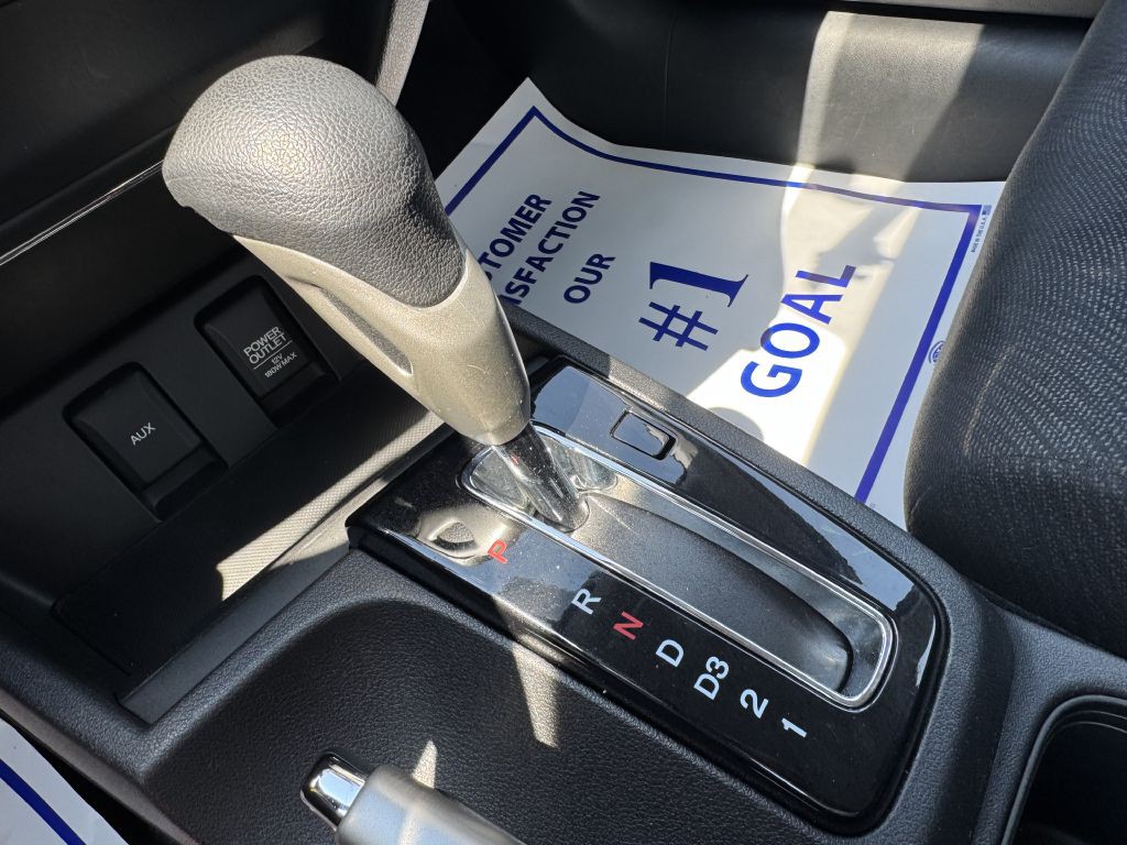 2013 Honda Civic Image 22