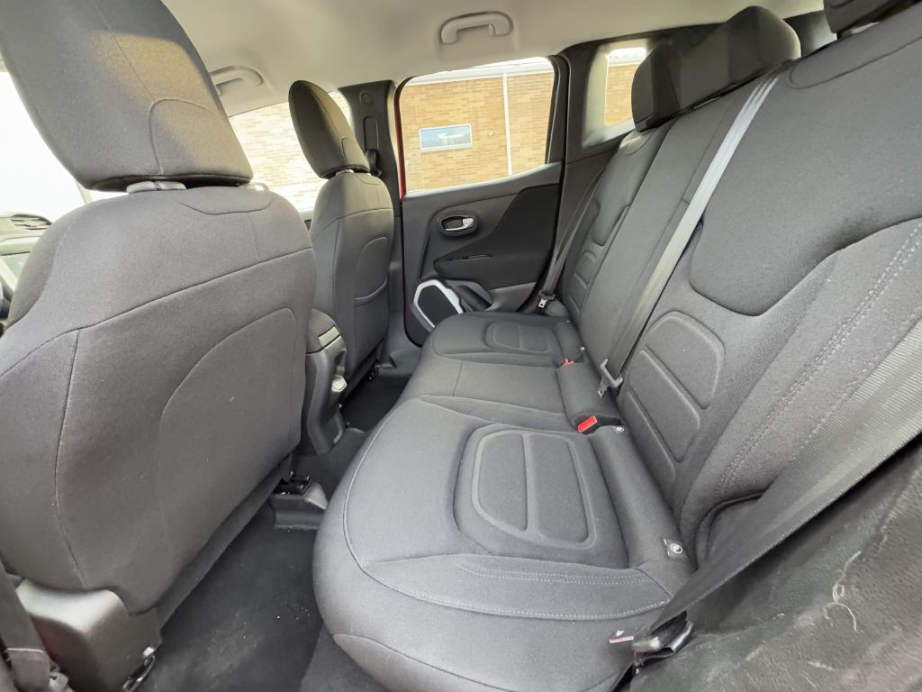 2018 Jeep Renegade Image 14