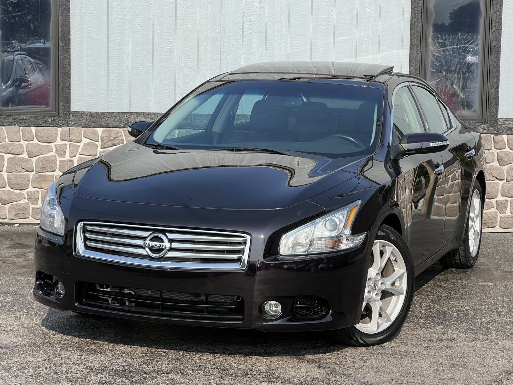 2014 Nissan Maxima Image 1