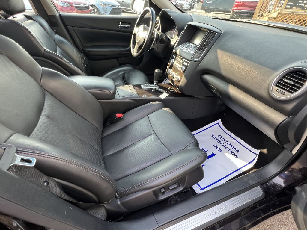 2014 Nissan Maxima Image 28