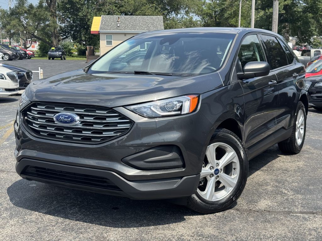 2020 Ford Edge Image 3