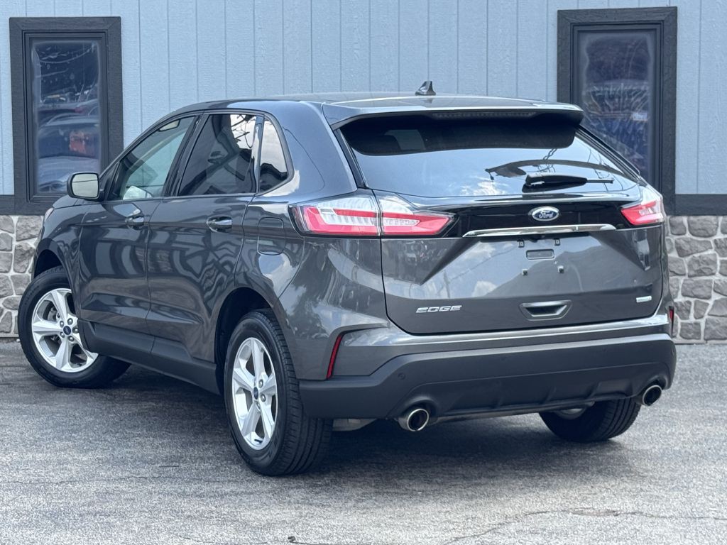 2020 Ford Edge Image 7