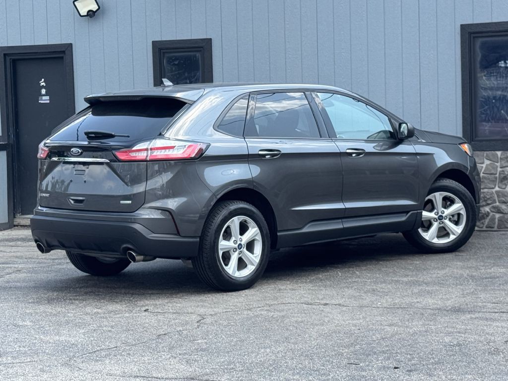 2020 Ford Edge Image 11