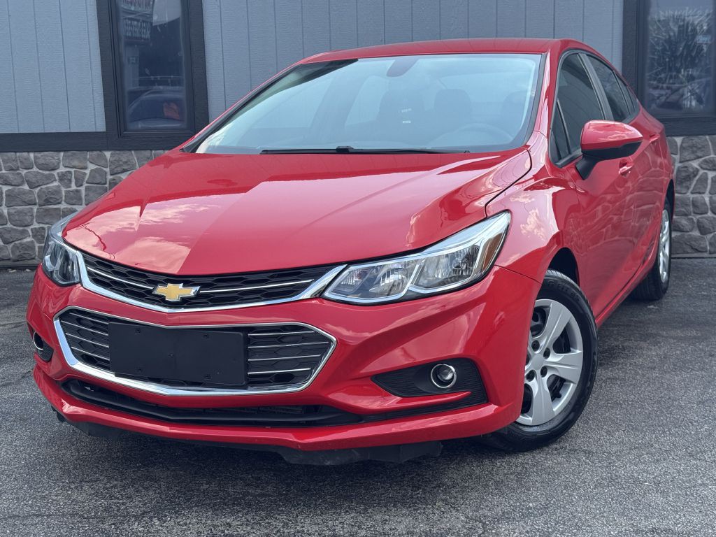 2018 Chevrolet Cruze Image 3