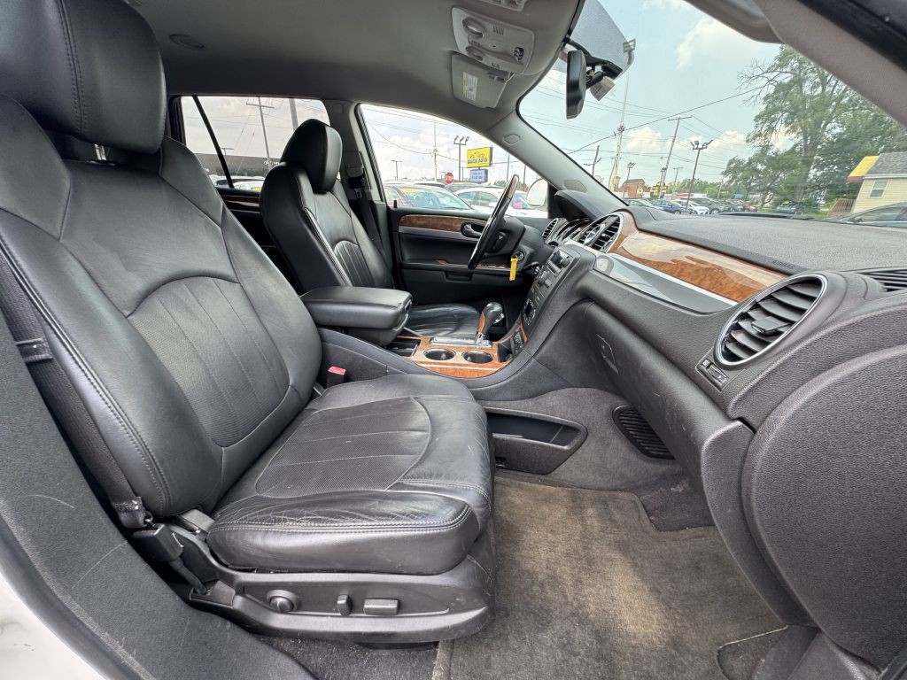 2012 Buick Enclave Image 24