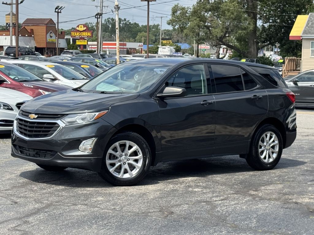 2018 Chevrolet Equinox Image 2