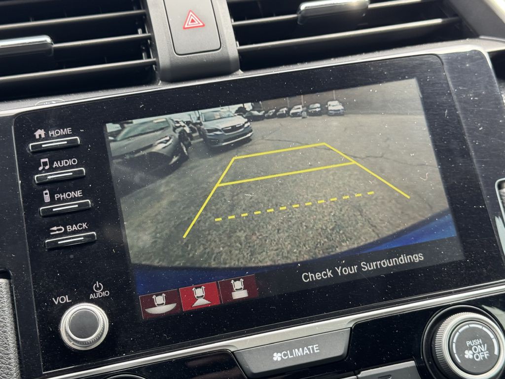 2020 Honda Civic Image 24