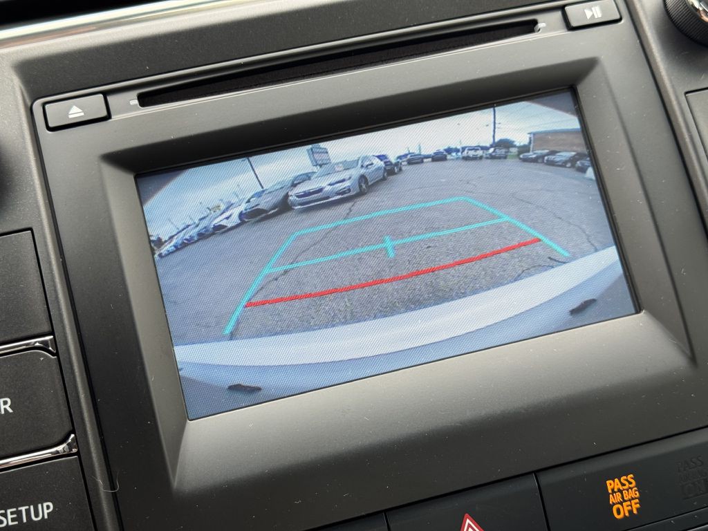 2015 Toyota Camry Image 24