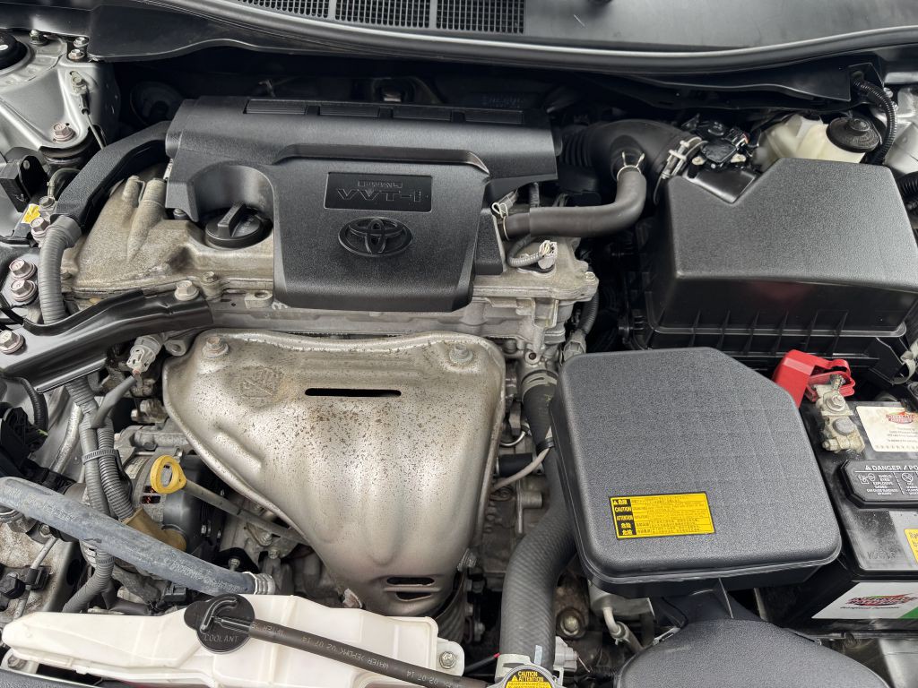 2015 Toyota Camry Image 27