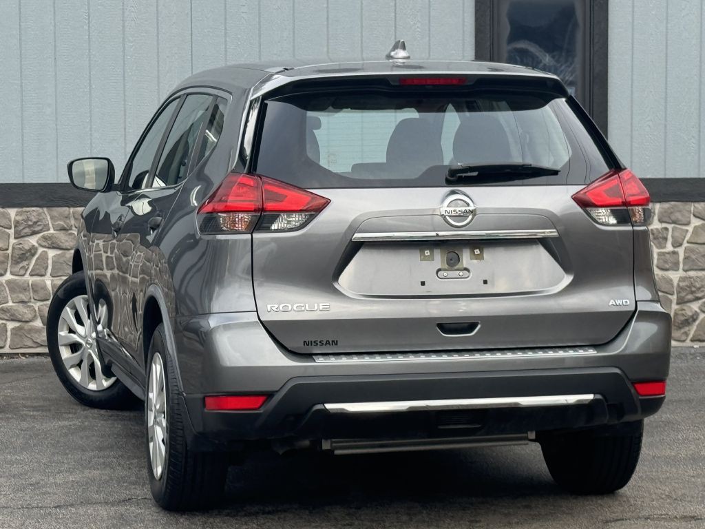 2017 Nissan Rogue Image 9