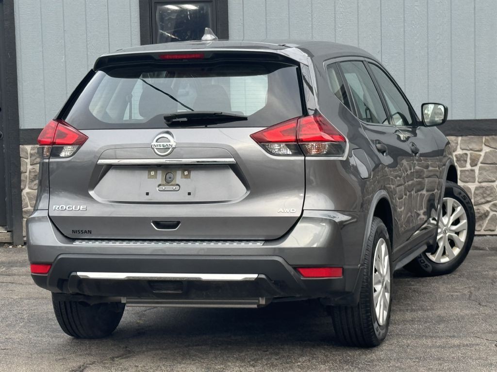 2017 Nissan Rogue Image 10