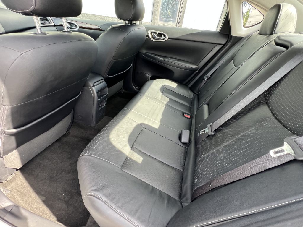 2014 Nissan Sentra Image 19