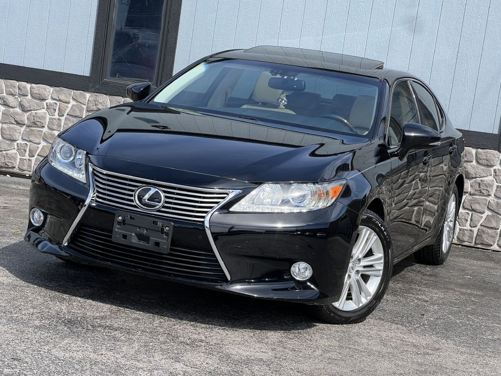 2014 Lexus ES Image 3