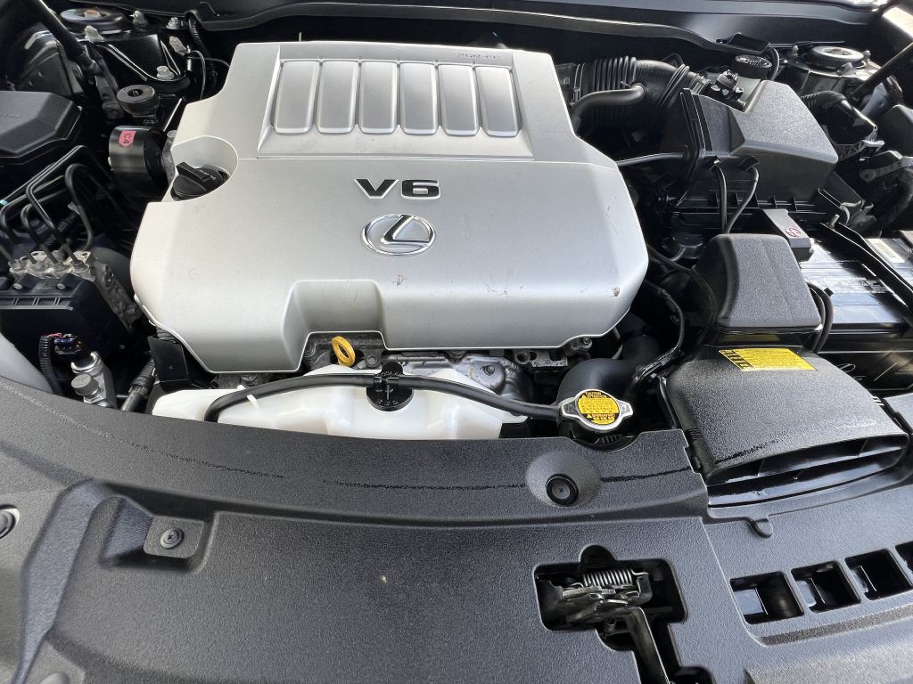 2014 Lexus ES Image 34