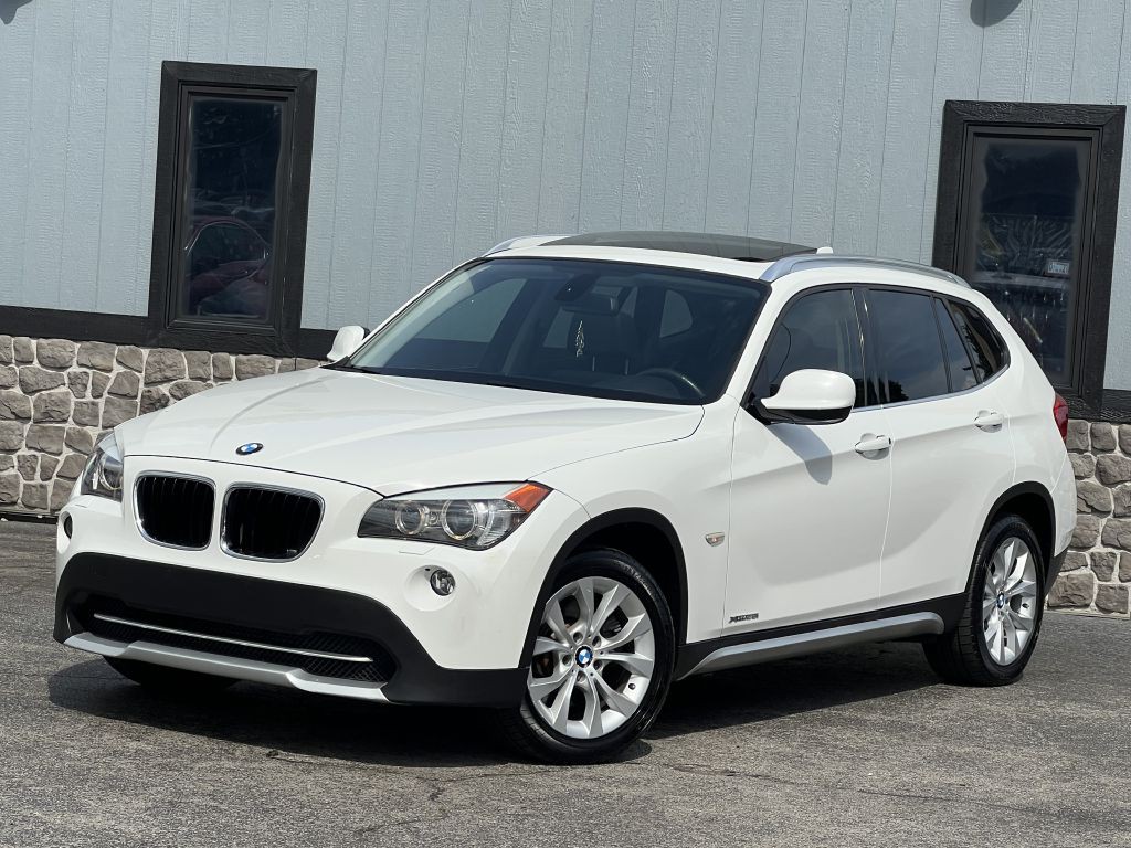 2012 BMW X1 Image 1