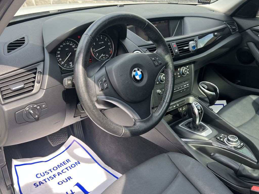 2012 BMW X1 Image 12