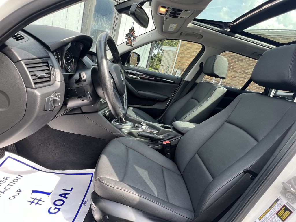 2012 BMW X1 Image 14