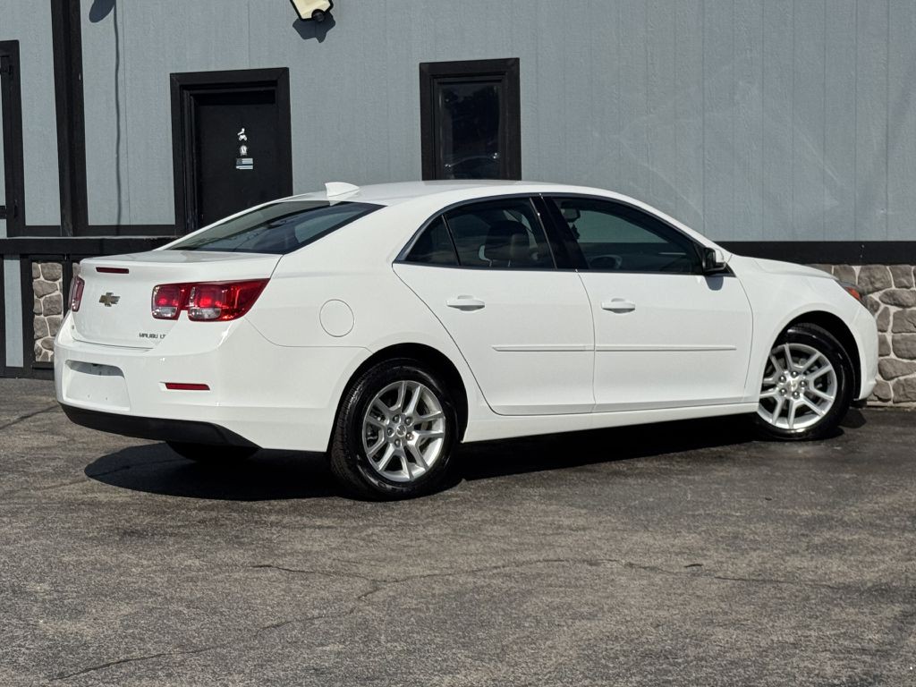 2015 Chevrolet Malibu Image 11