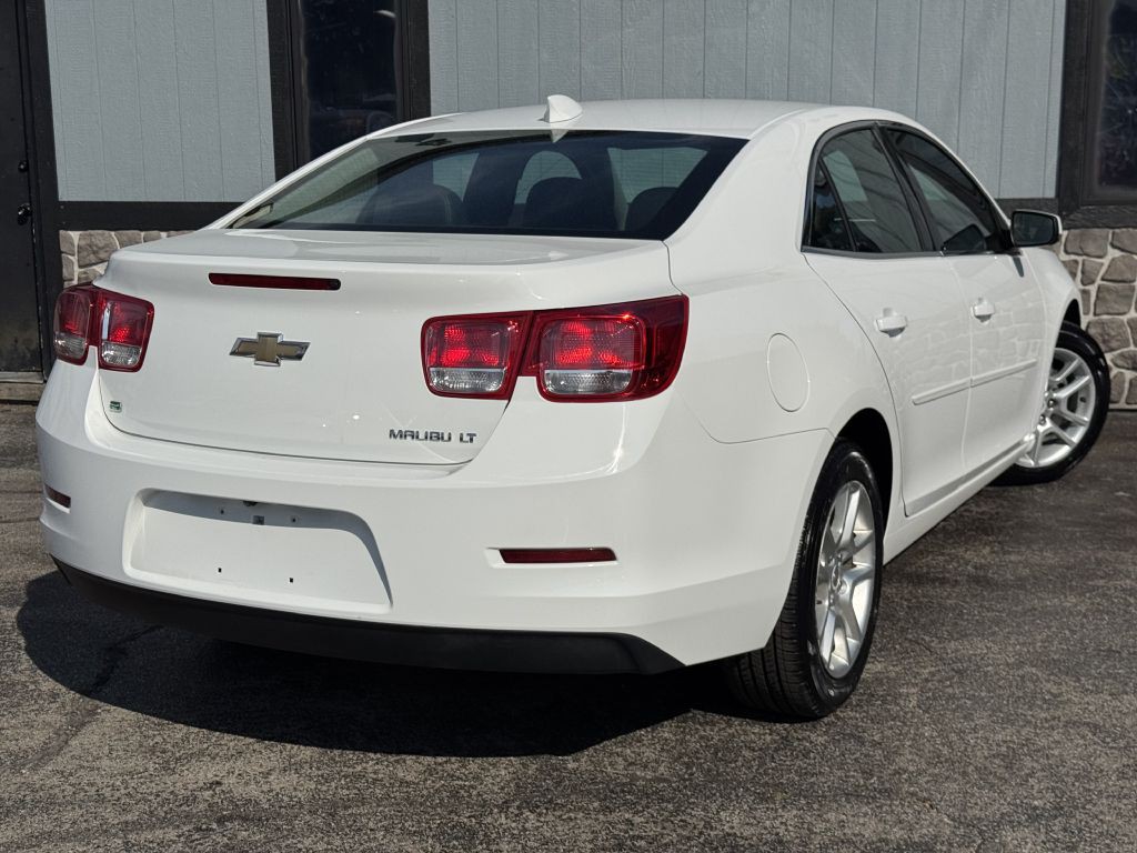 2015 Chevrolet Malibu Image 12