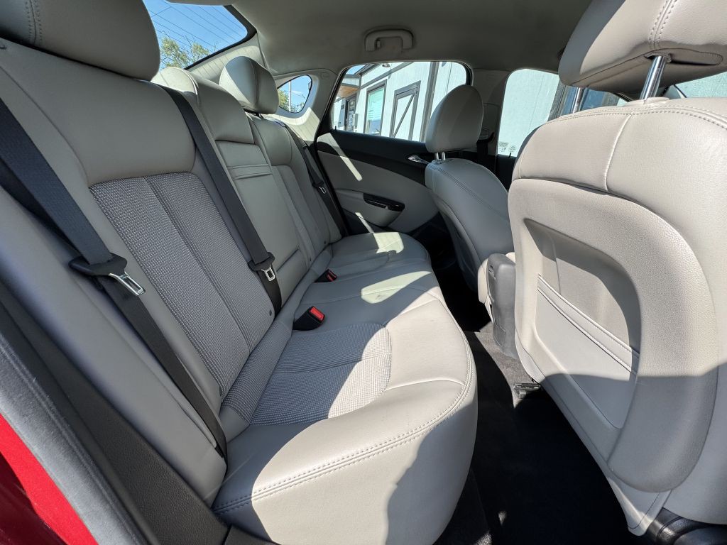 2014 Buick Verano Image 15