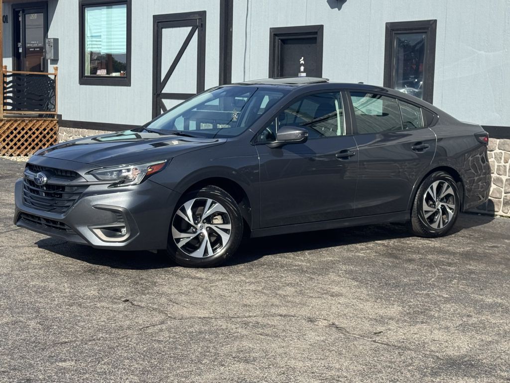 2024 Subaru Legacy Image 2