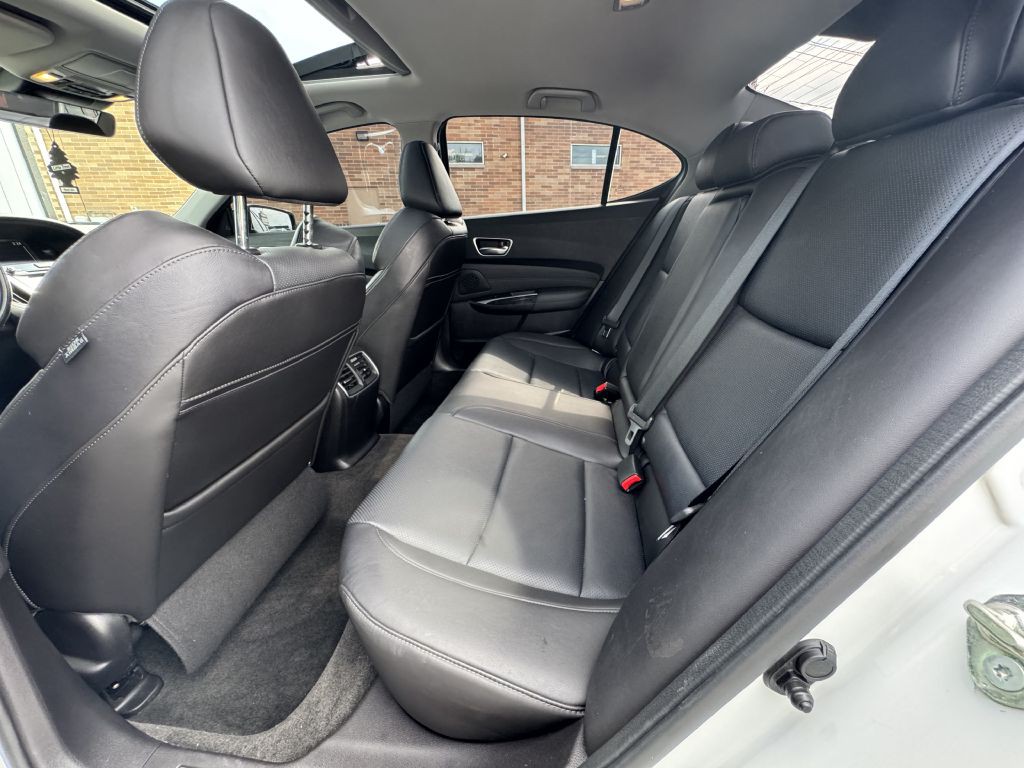 2018 Acura TL Image 17