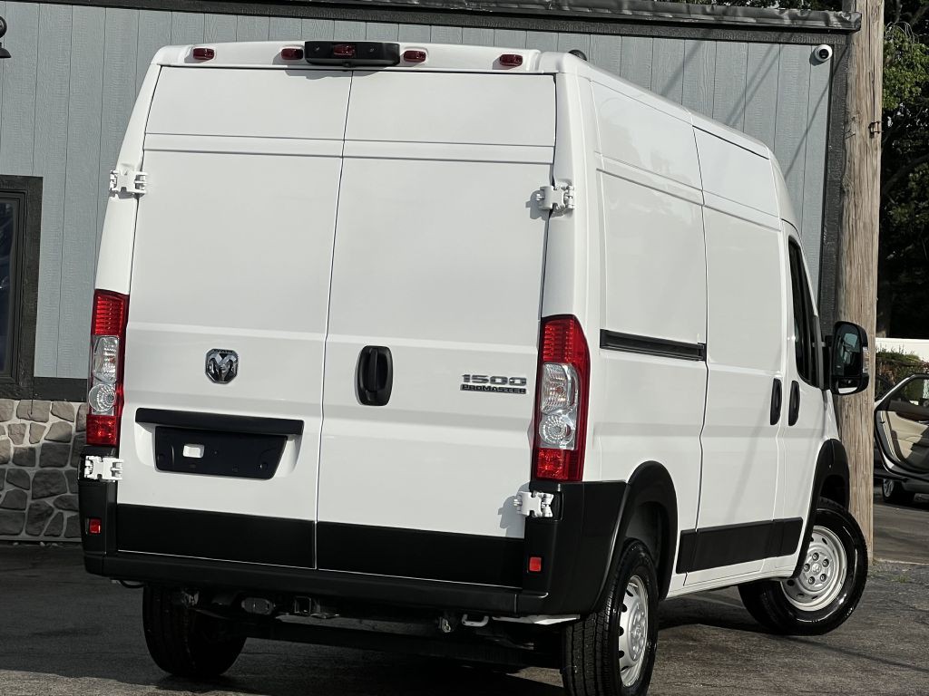 2023 RAM Promaster Image 9