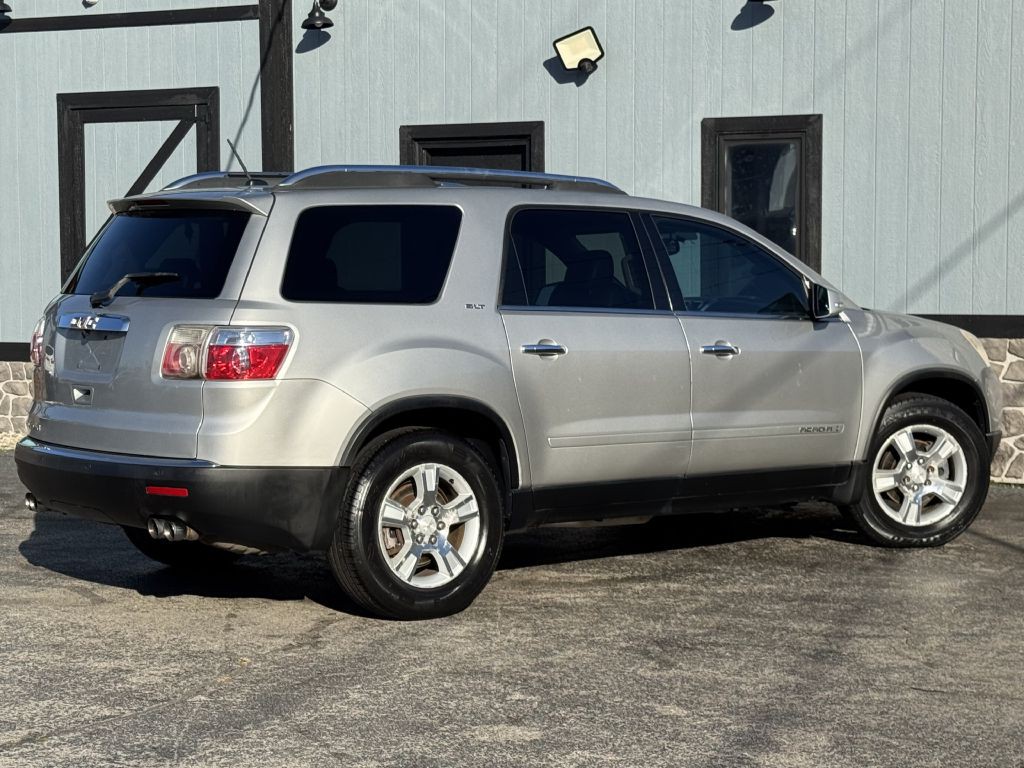 2007 GMC Acadia Image 8
