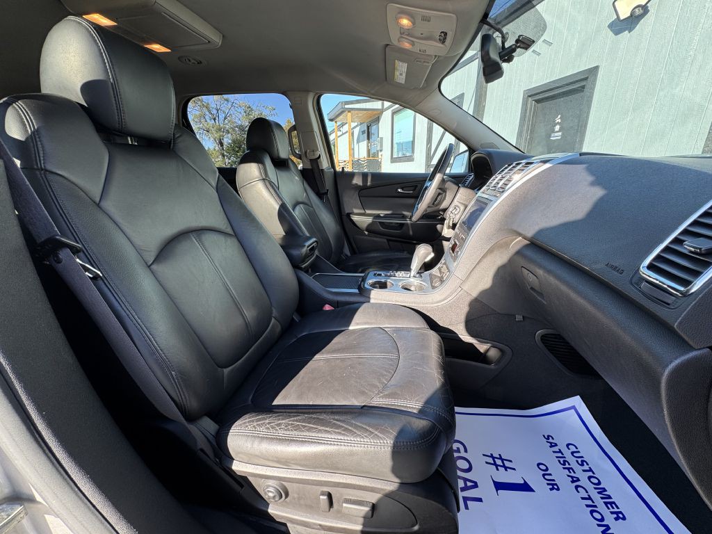 2007 GMC Acadia Image 15