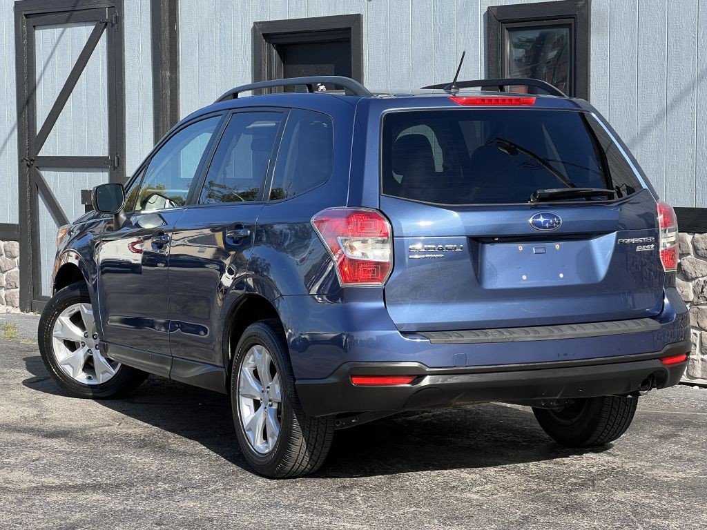 2014 Subaru Forester Image 14