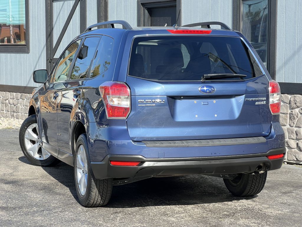 2014 Subaru Forester Image 16