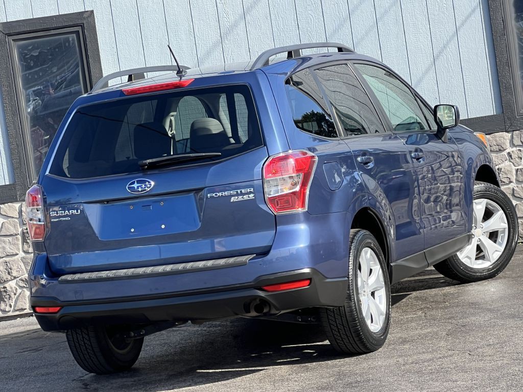 2014 Subaru Forester Image 20