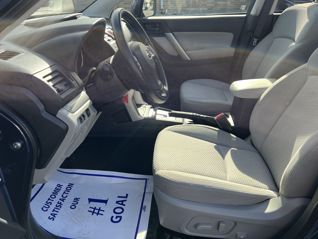 2014 Subaru Forester Image 25