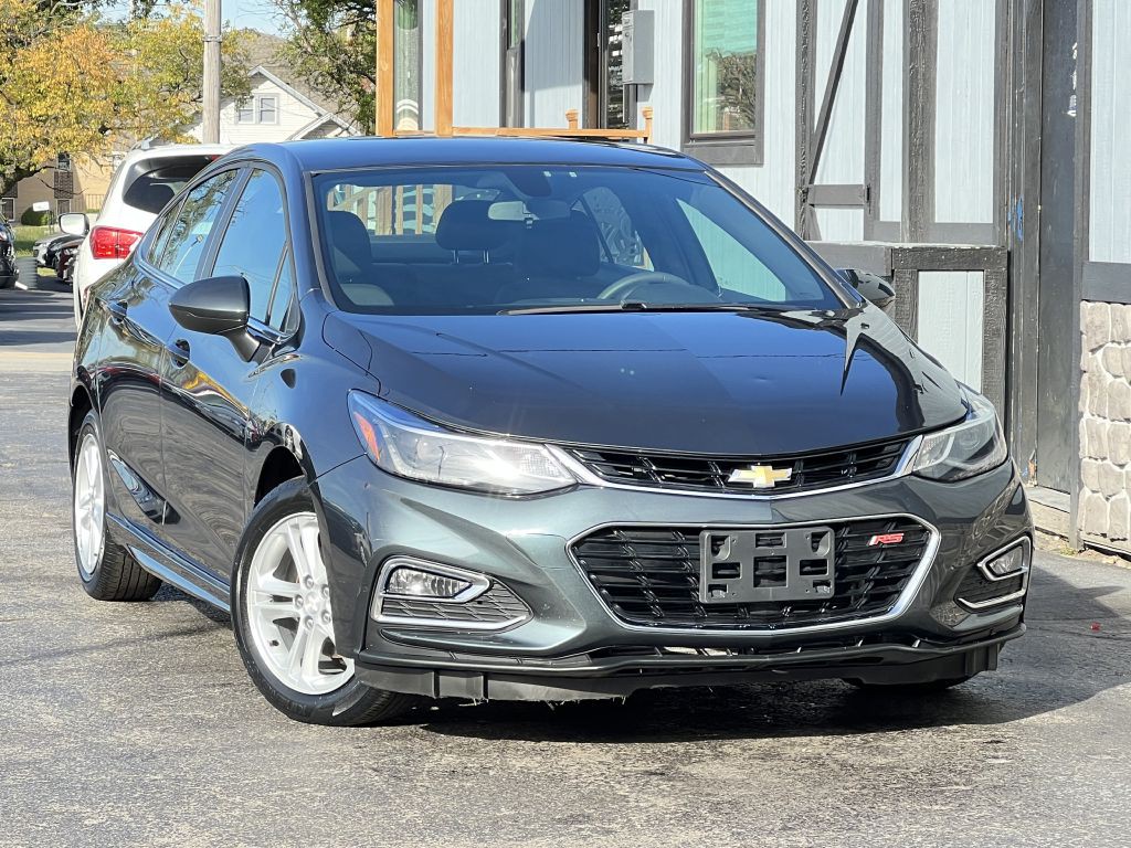 2018 Chevrolet Cruze Image 4