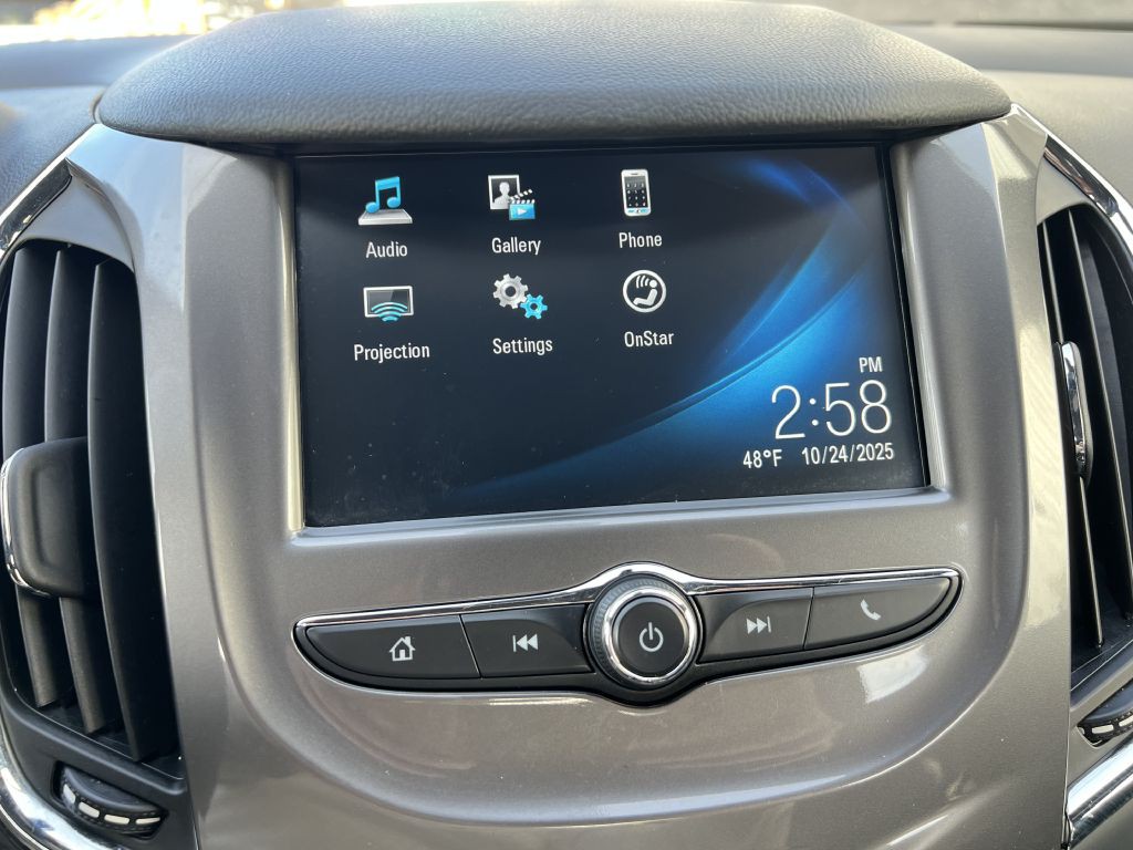 2018 Chevrolet Cruze Image 18