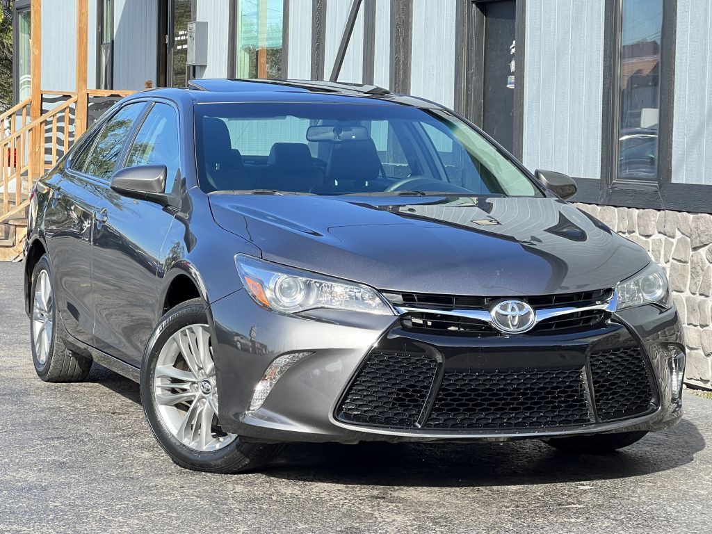 2016 Toyota Camry Image 5