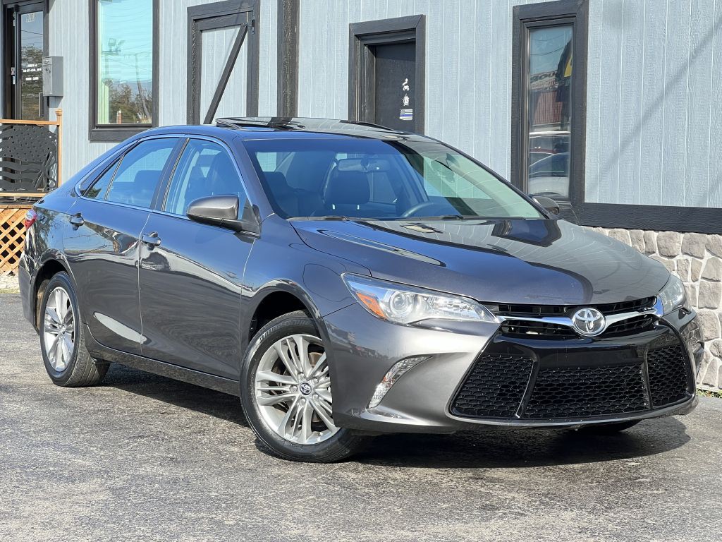 2016 Toyota Camry Image 7