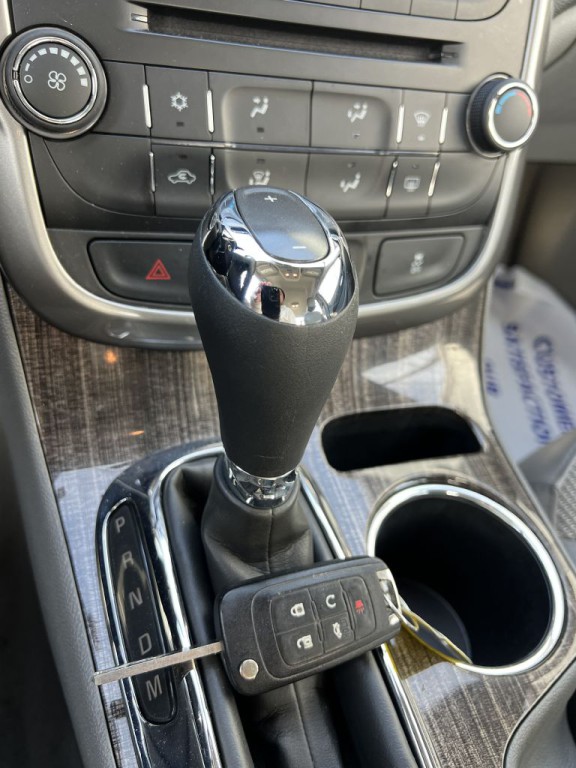 2015 Chevrolet Malibu Image 20