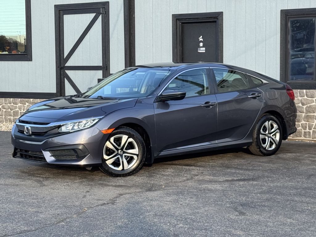 2017 Honda Civic Image 2
