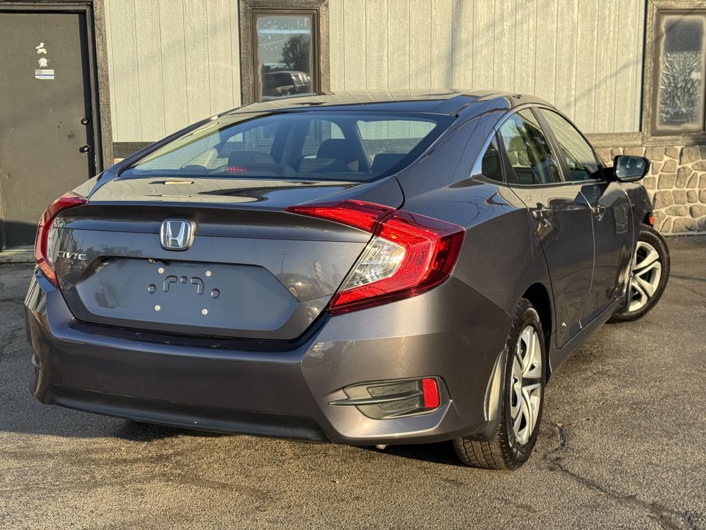 2017 Honda Civic Image 12