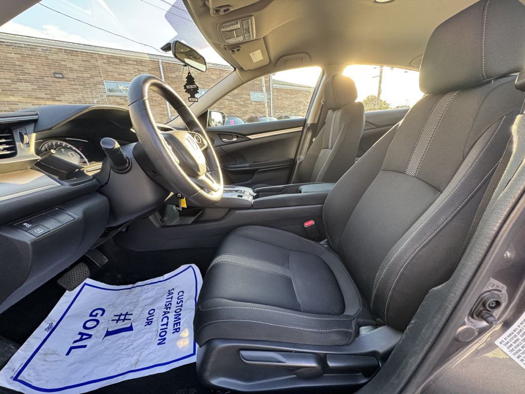 2017 Honda Civic Image 13