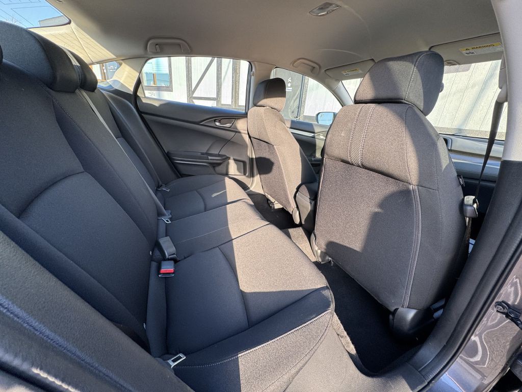 2017 Honda Civic Image 16