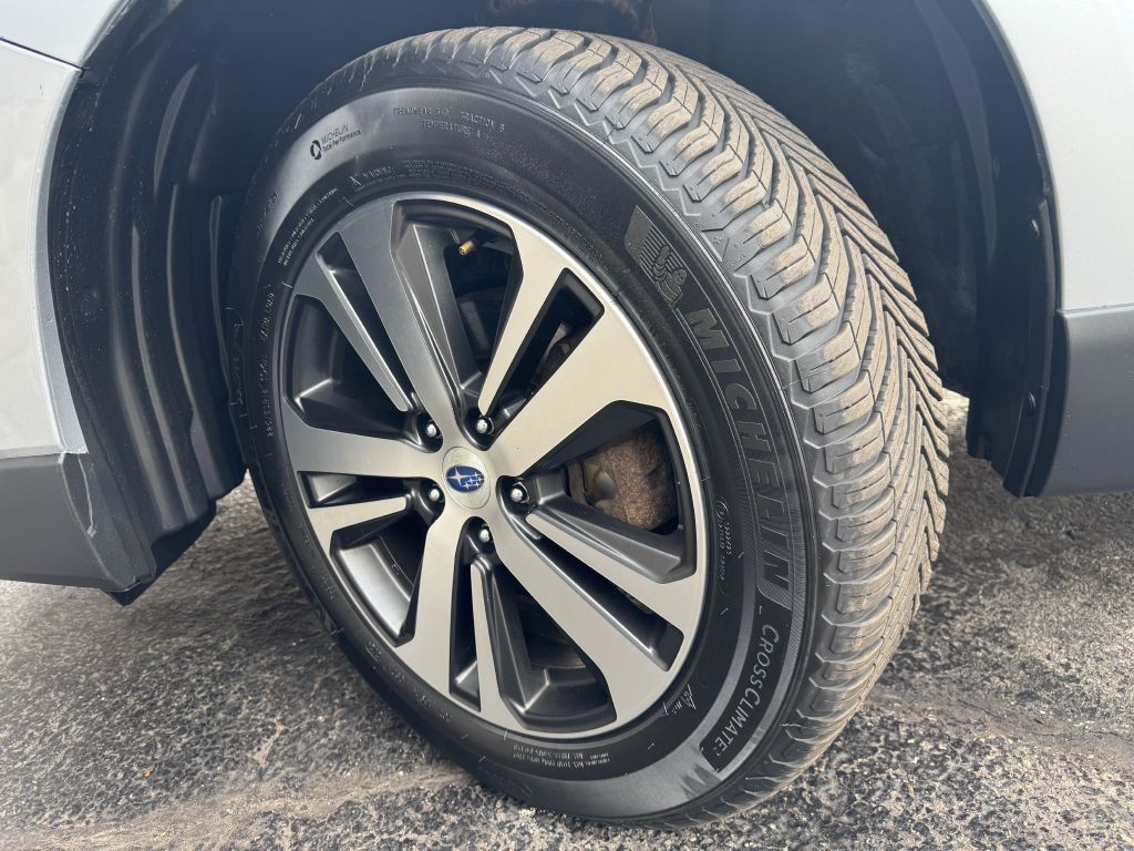 2019 Subaru Outback Image 15