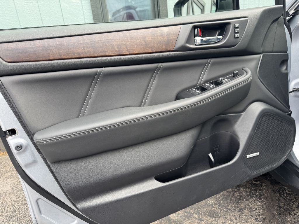 2019 Subaru Outback Image 18